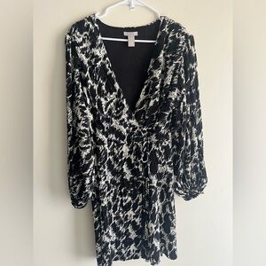 H&M Black and White Patterned Dress